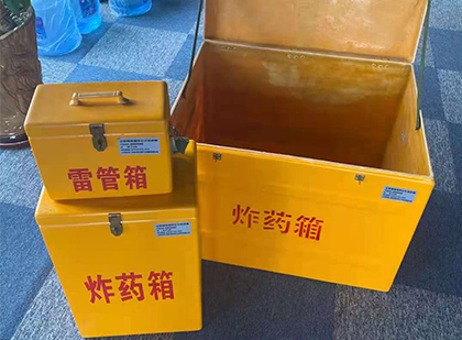 奎文玻璃雷管箱生产标准全解析：安全、性能与合规的基石